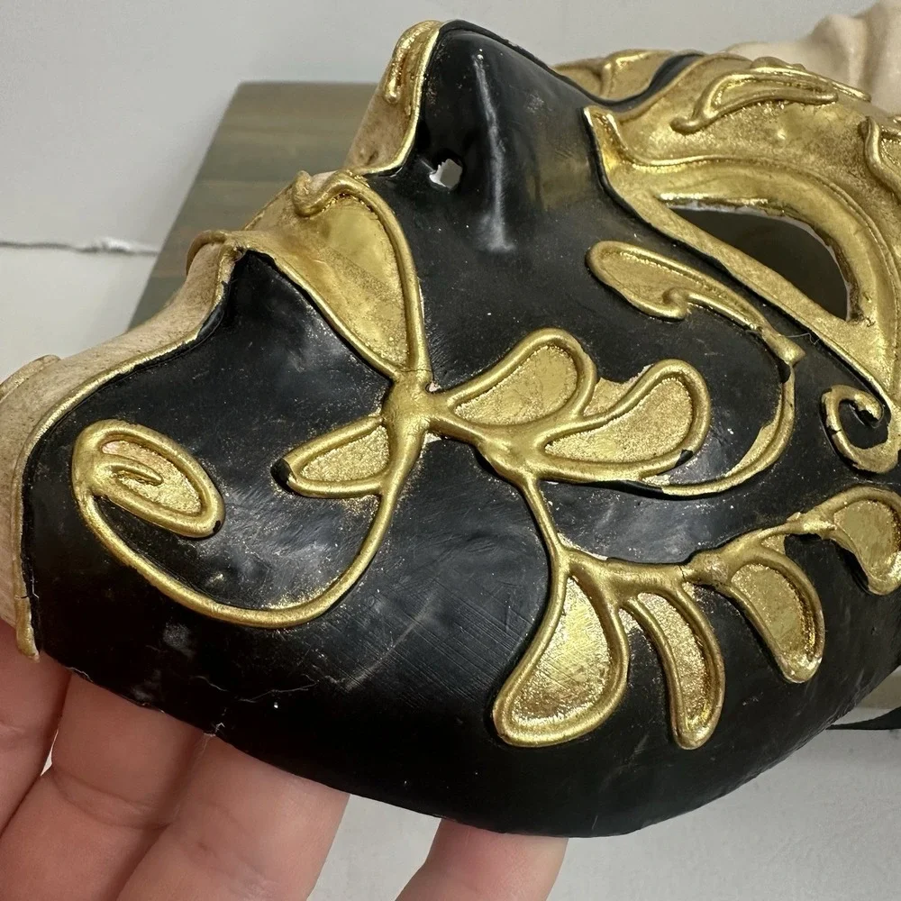Lot Of 2 Venetian Mardi Gras Mask MASQUERADE CARNIVAL PARTY Gold Hand Painted